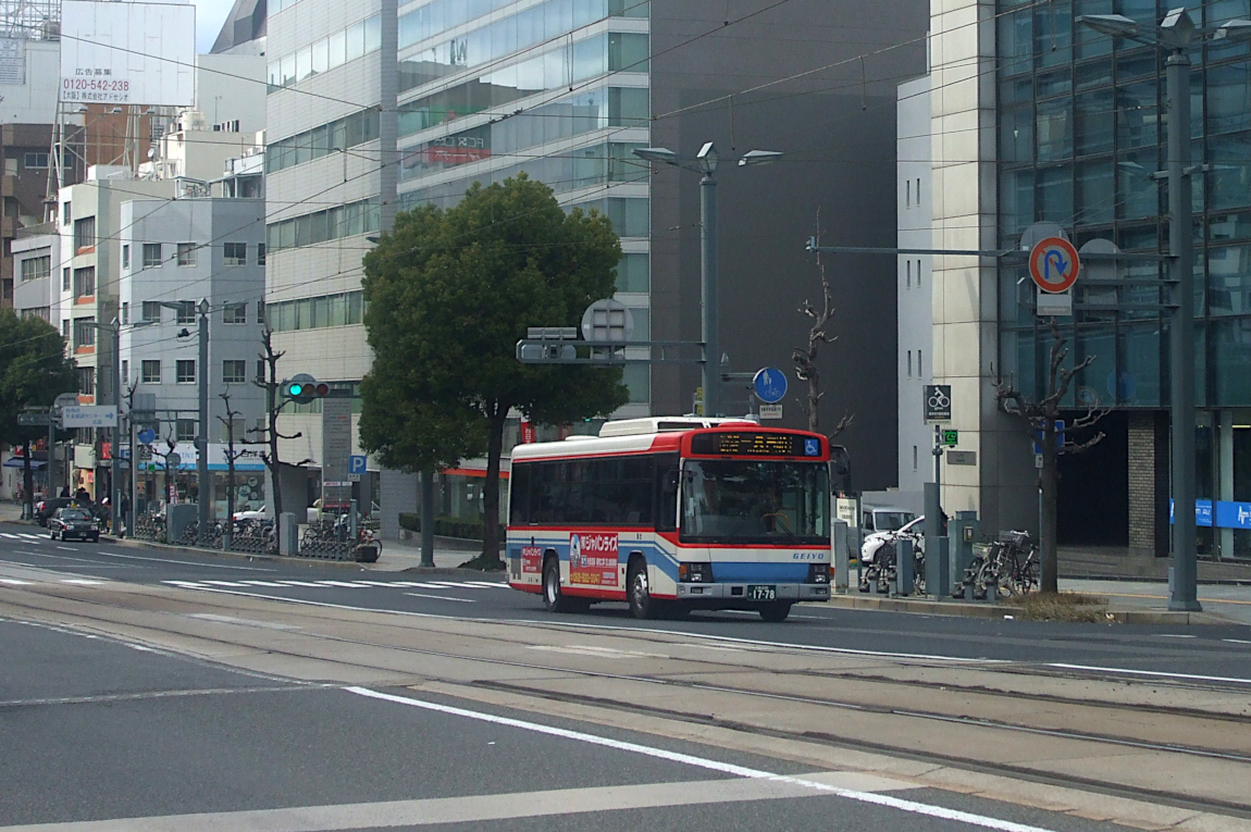 Isuzu QKG-LV234L3 Erga Non-Step #広島200か17-78