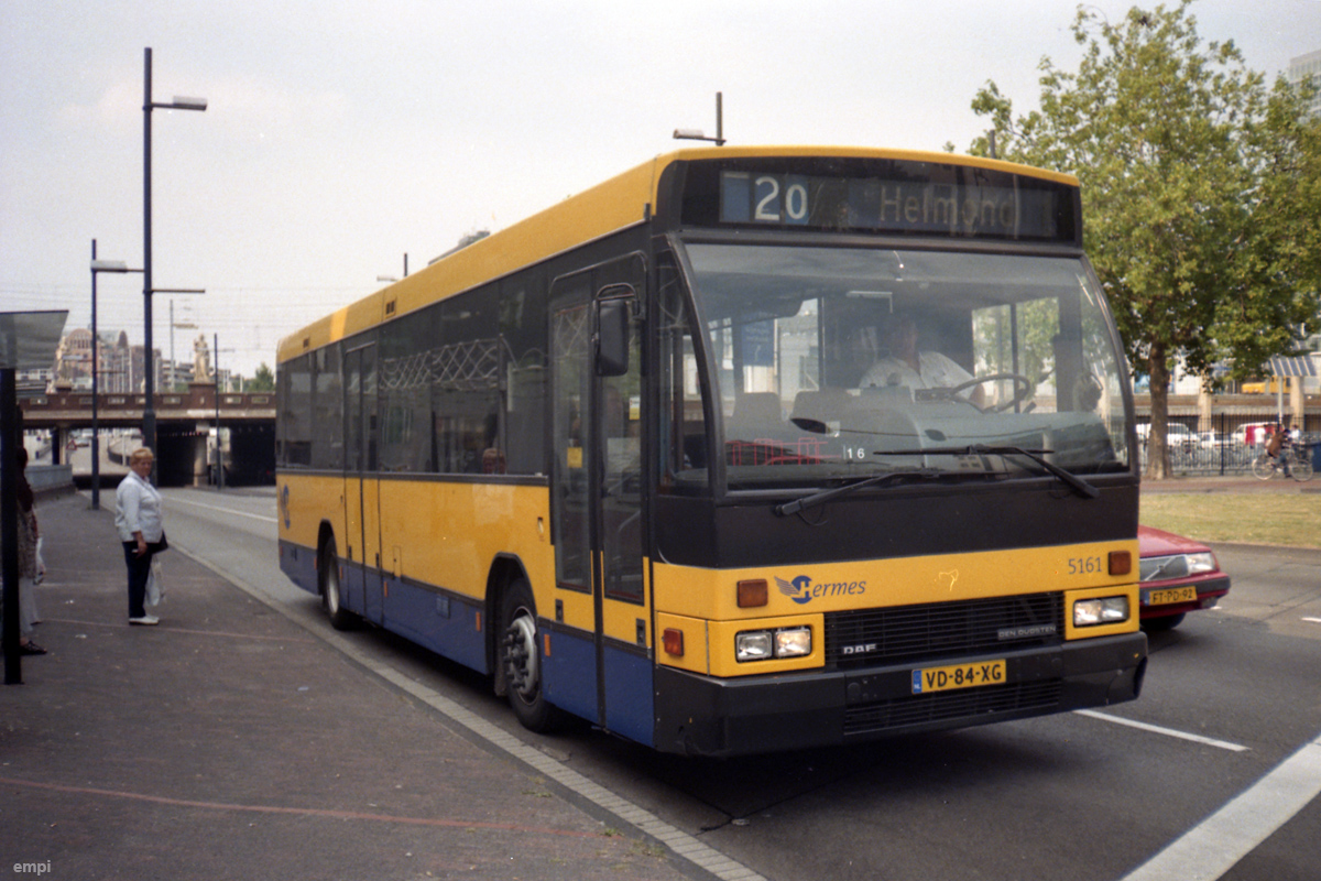 DAF SB220LC575 / Den Oudsten B88 #5161