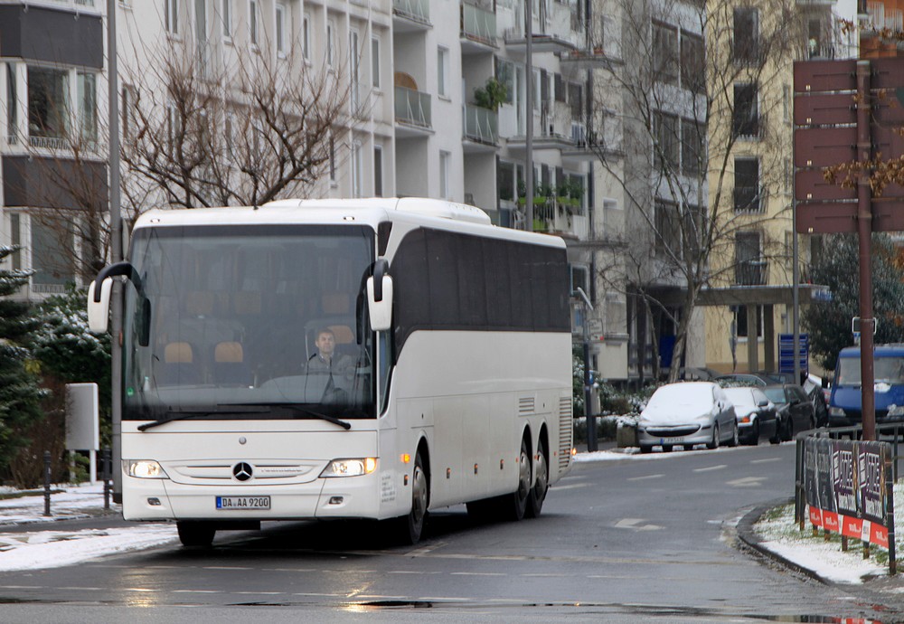 Mercedes Tourismo 17RHD #DA-AA 9200