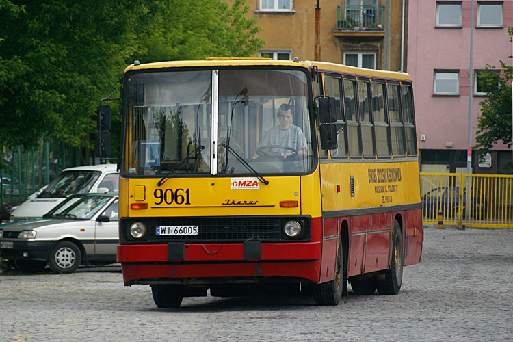 Ikarus 260.04 #9061