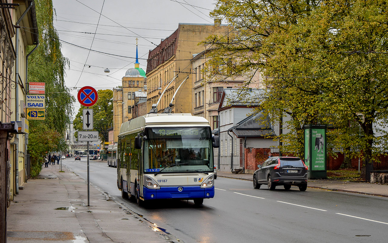 Škoda 24Tr Irisbus #18187