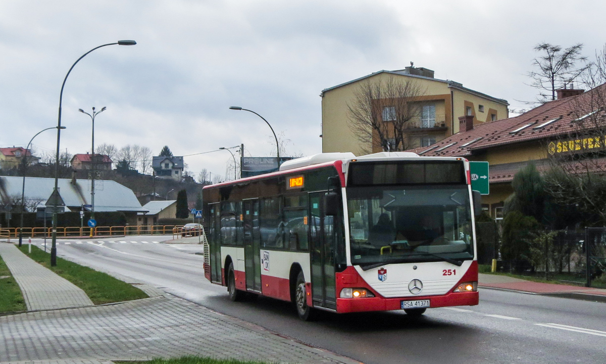 Mercedes-Benz O530 #251