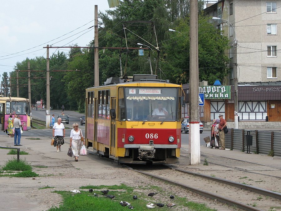 Tatra T6B5SU #086