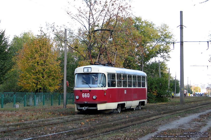 Tatra T3SU #660