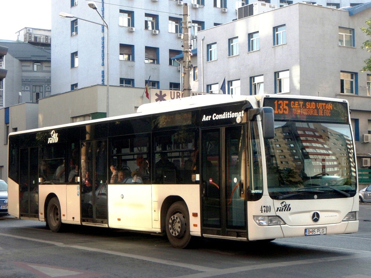 Mercedes-Benz O530 II #4780