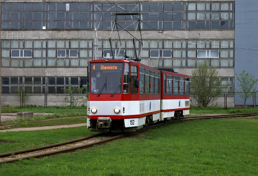 Tatra KT4D #152