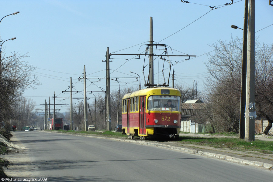 Tatra T3SU #672