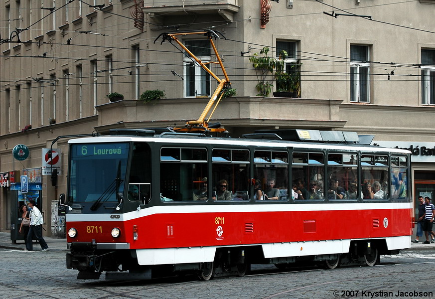 Tatra T6A5 #8711