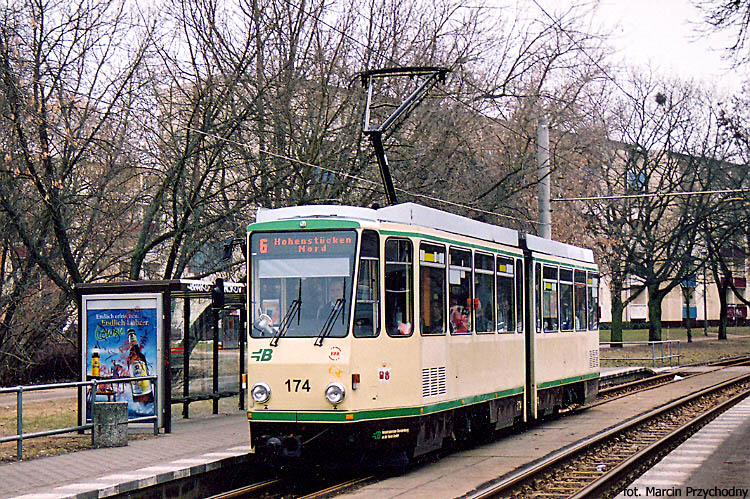 Tatra KT4DMC #174