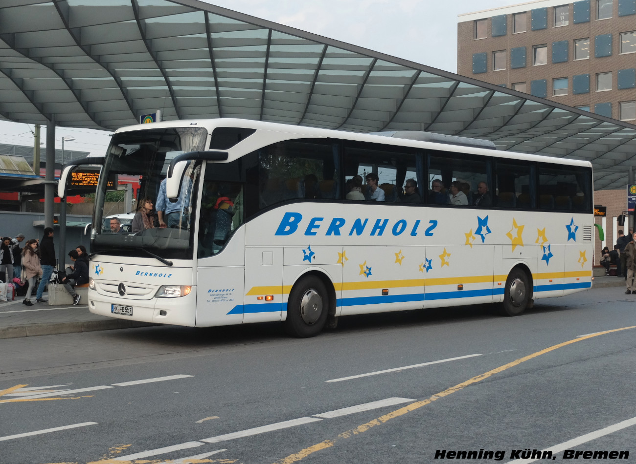 Mercedes-Benz Tourismo 15RHD #HK-FB 557
