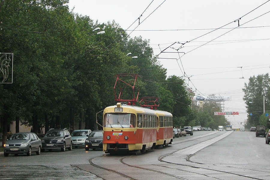 Tatra T3SU #321