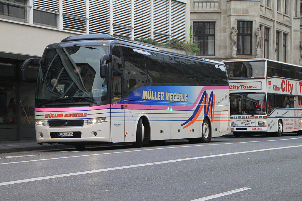 Volvo 9900 #KÜN-MM 35