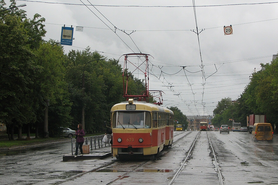 Tatra T3SU #623