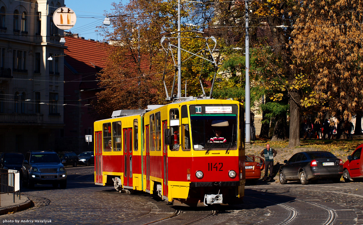 Tatra KT4SU #1142