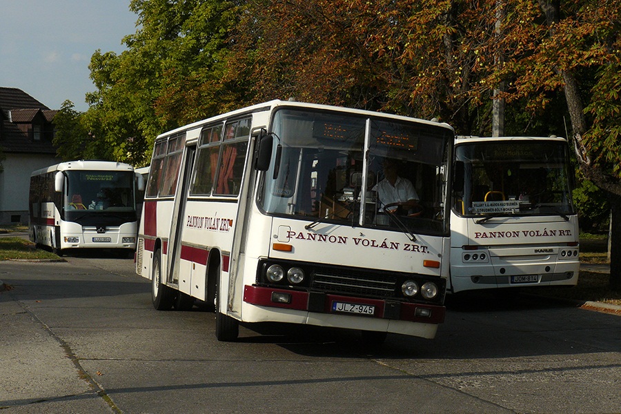 Ikarus 266.25 #JLZ-945