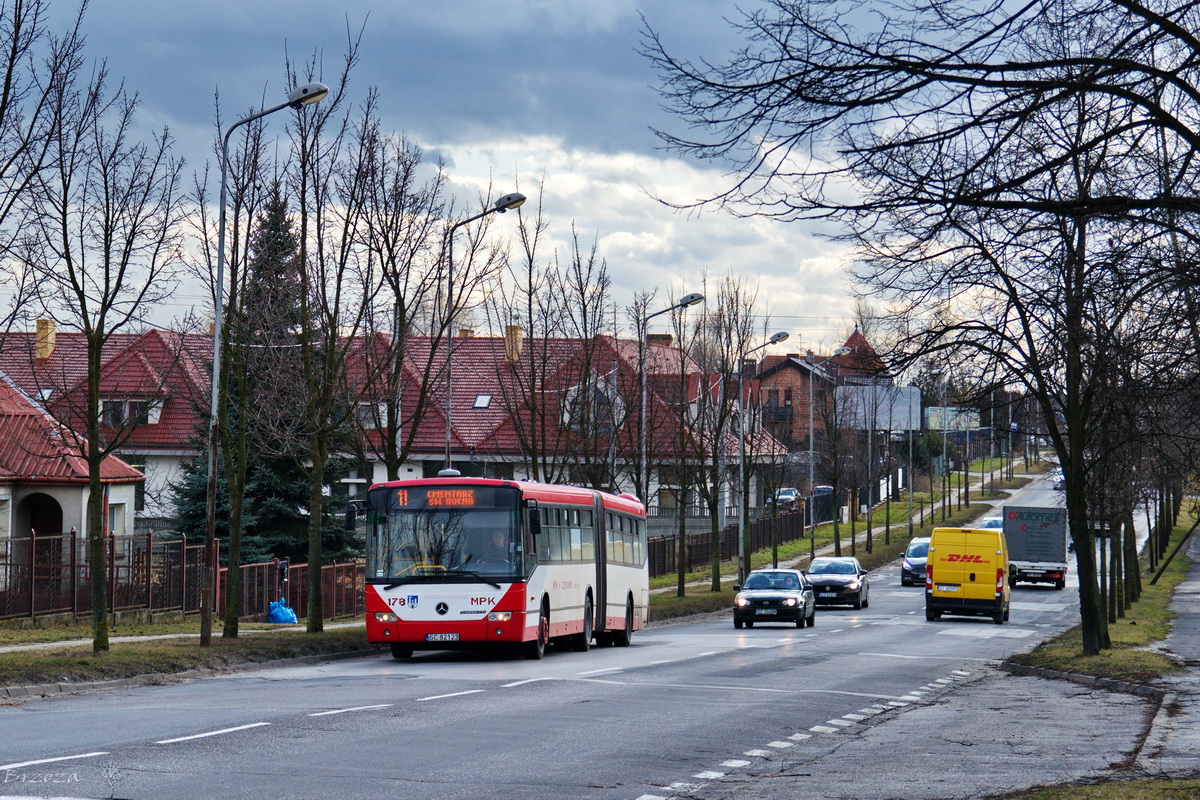 Mercedes-Benz O345G #178