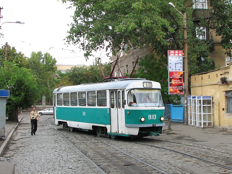Tatra T3SU #810