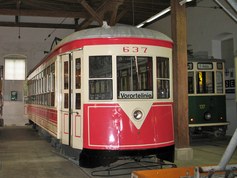 Wien Type Z tram #637