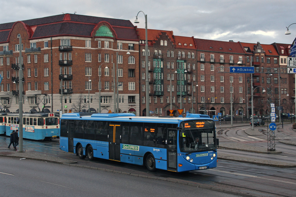 Scania K320UB 6x2 / Lahti Scala #7311