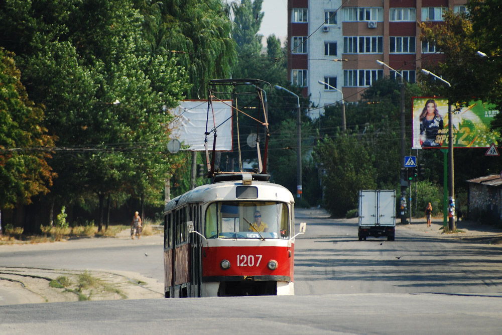 Tatra T3SU #1207