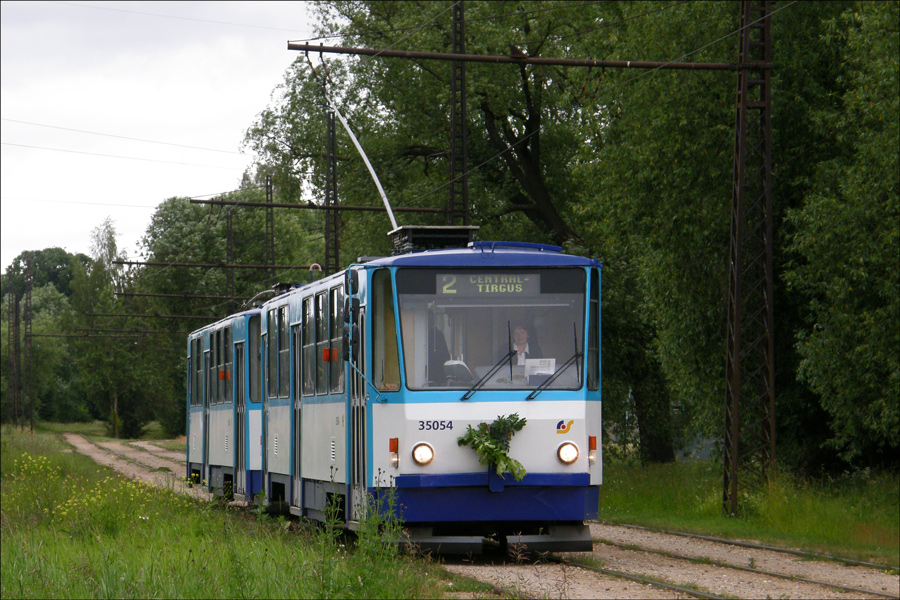 Tatra T6B5SU #35054