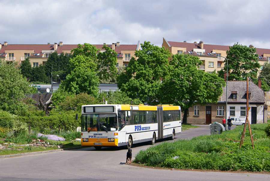 Mercedes O405G #10049