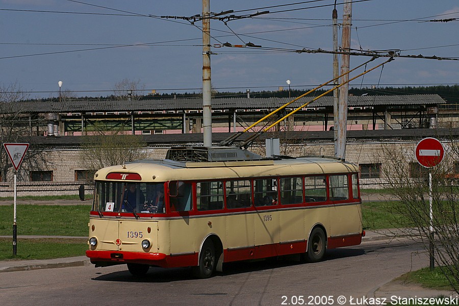 Škoda 9TrH29 #1395