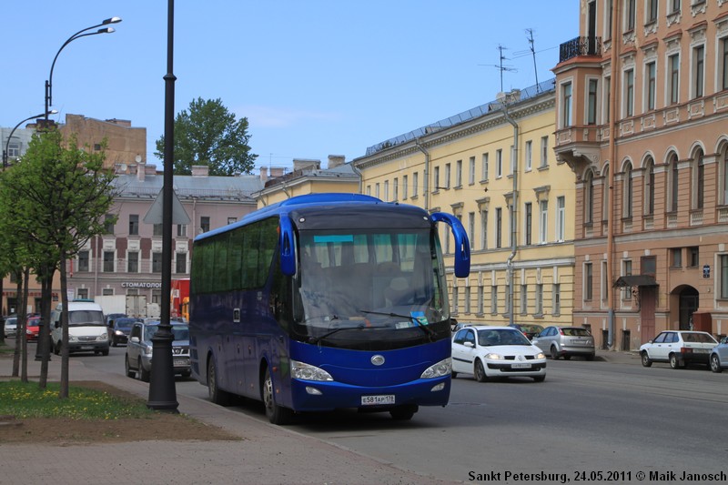Yutong ZK6129H #Е 581 АР 178