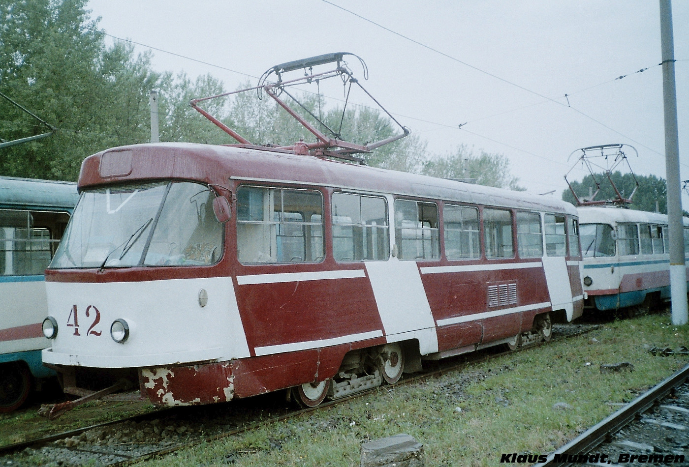 Tatra T3R #42