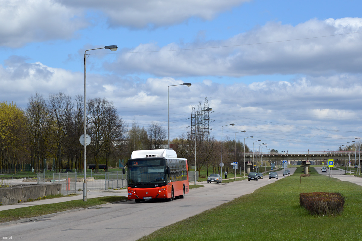 Irisbus Citelis 12 GNC / Castrosua CS.40 Versus #818