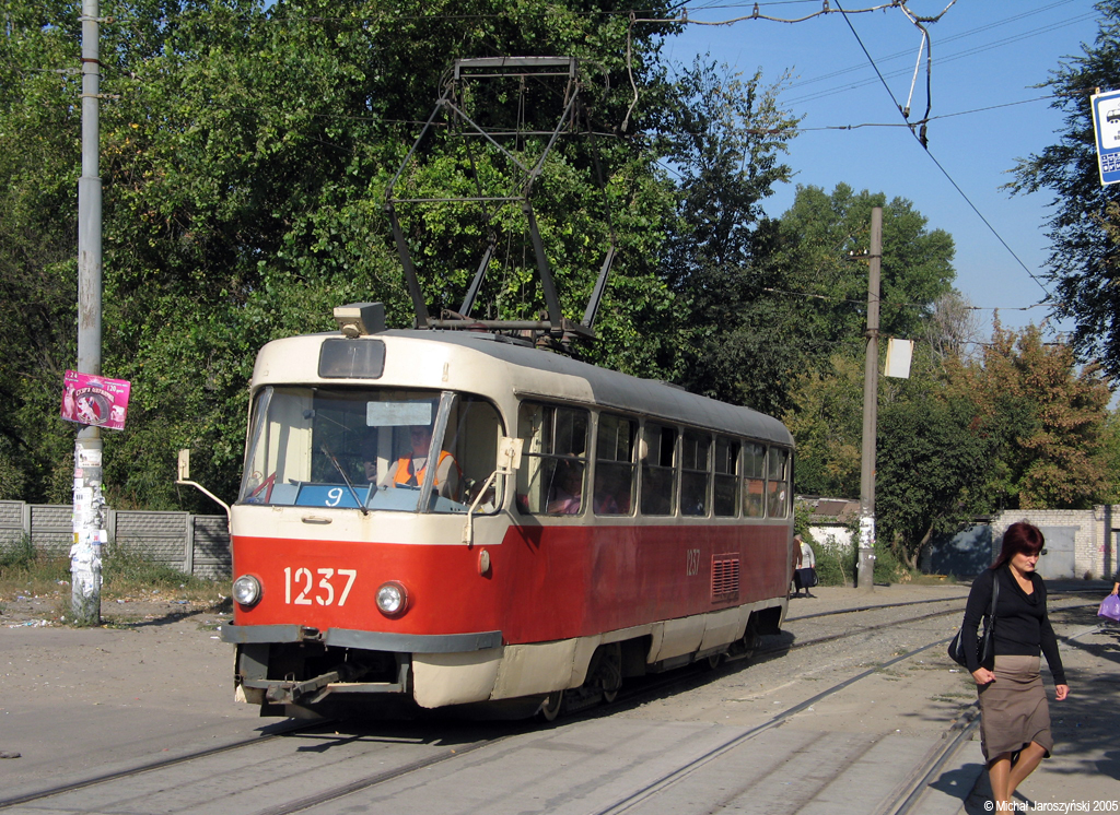 Tatra T3SU #1237