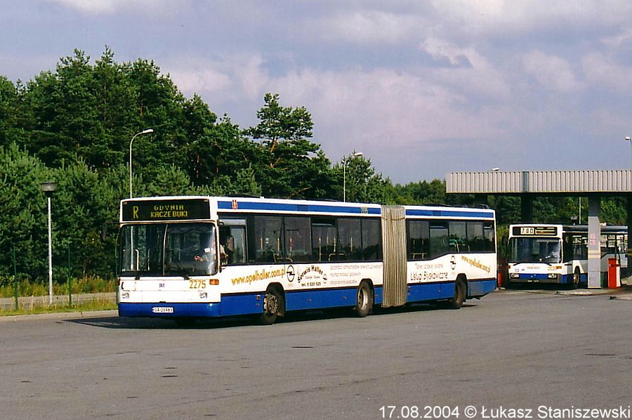 Volvo B10LA-52 / Carrus 204NU #2275