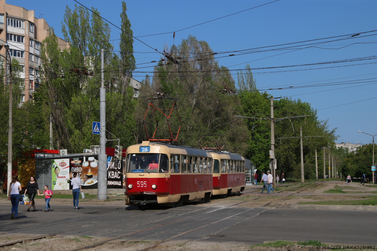 Tatra T3SU #595