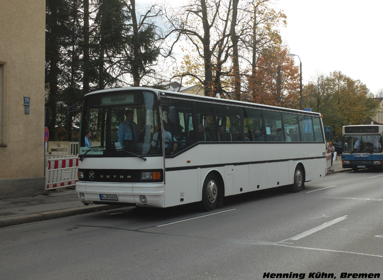 Setra S215 UL #542