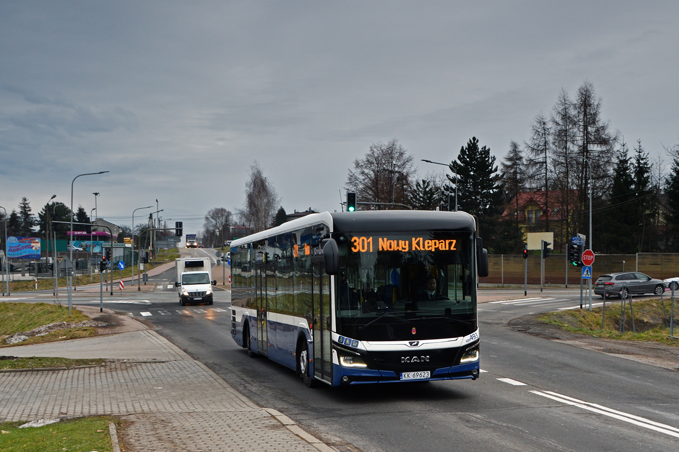 MAN LEÜ360 Lion`s Intercity LE 13 #KM493