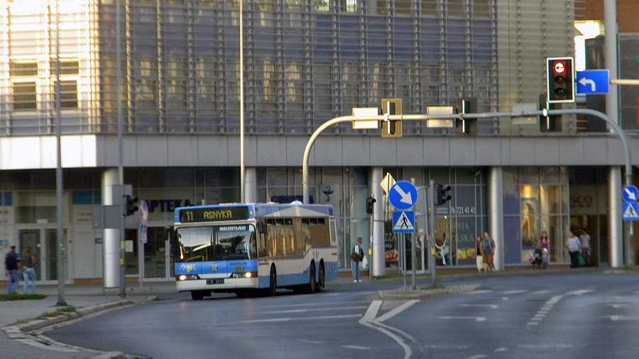 Neoplan N4020td #107