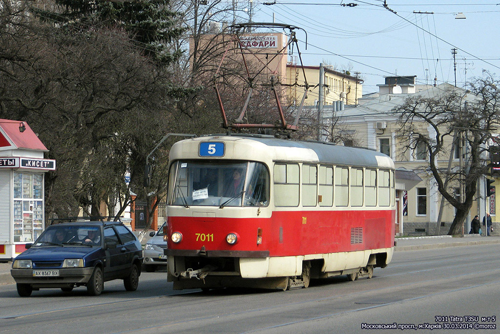 Tatra T3SU #7011