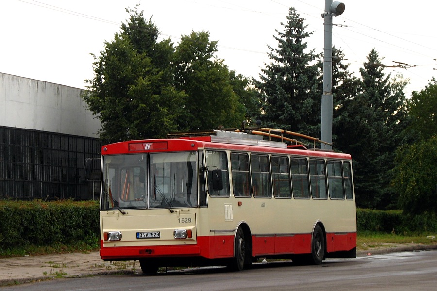 Škoda 14Tr02 #1529