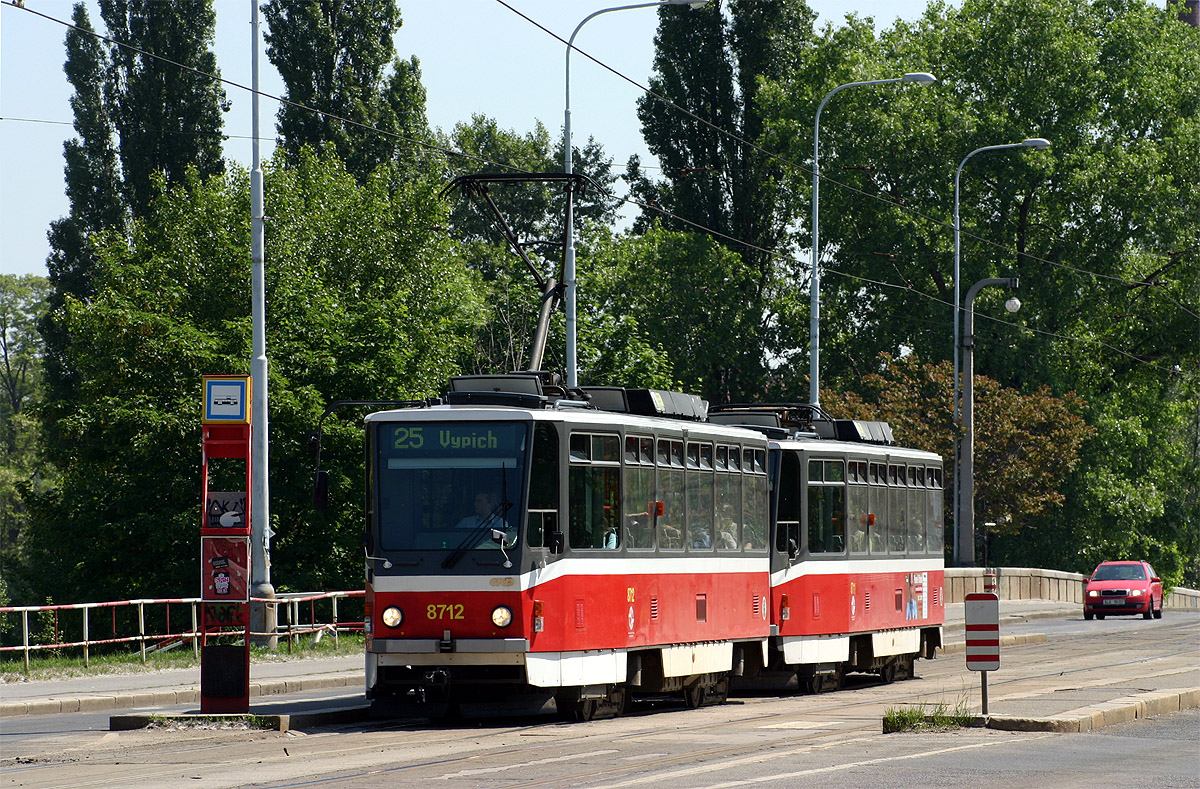 Tatra T6A5 #8712