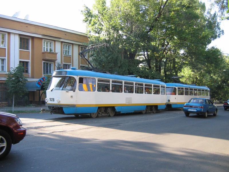 Tatra T3DC #1028