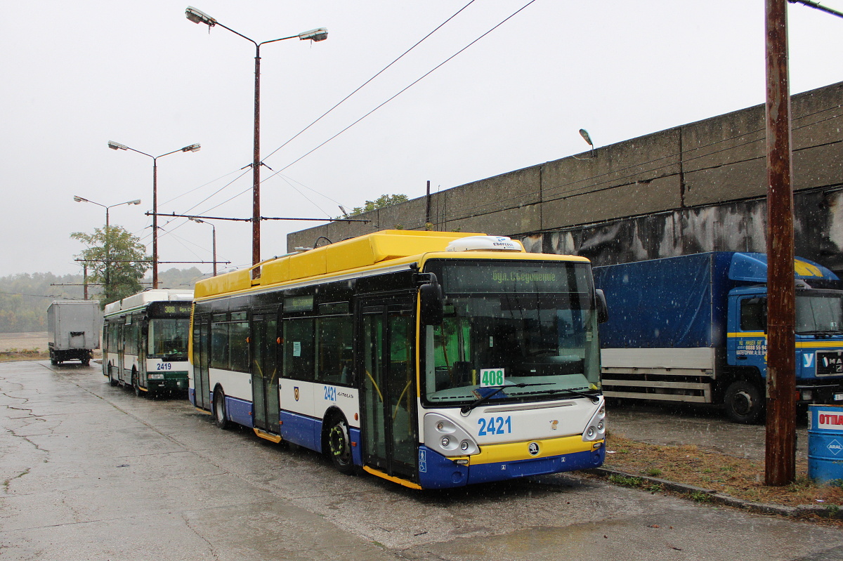 Škoda 24Tr Irisbus #2421