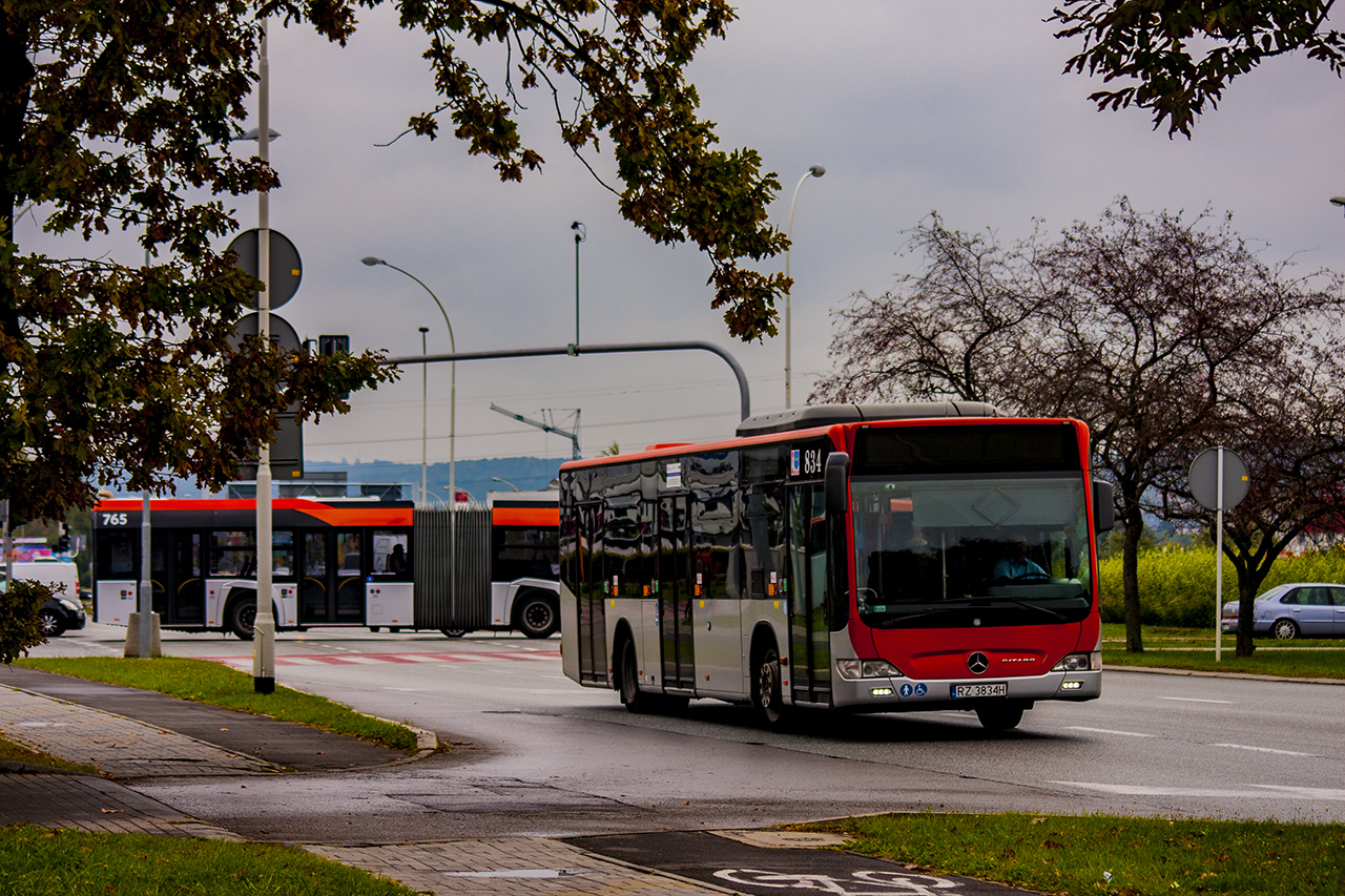 Mercedes-Benz O530 II #834