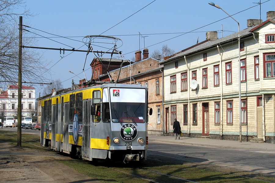 Tatra KT4SU #234