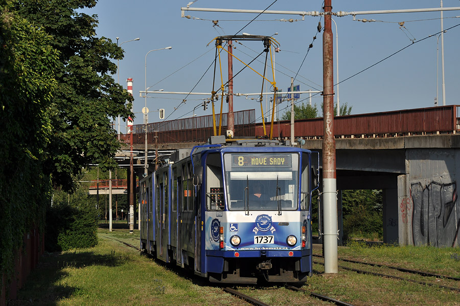 Tatra KT8D5 #1737