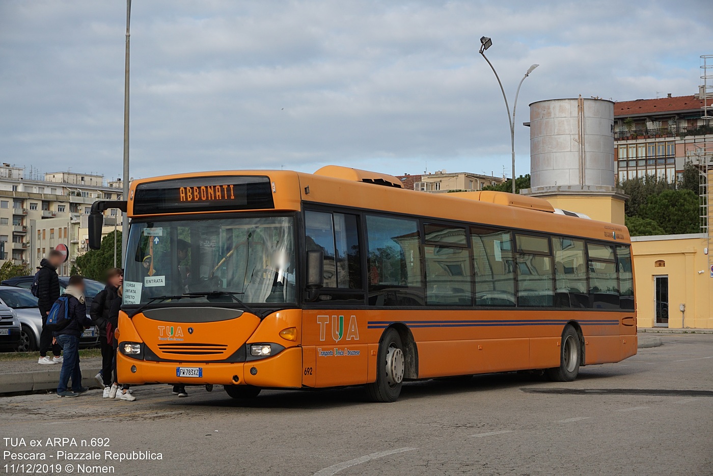 Scania CN94UB #692