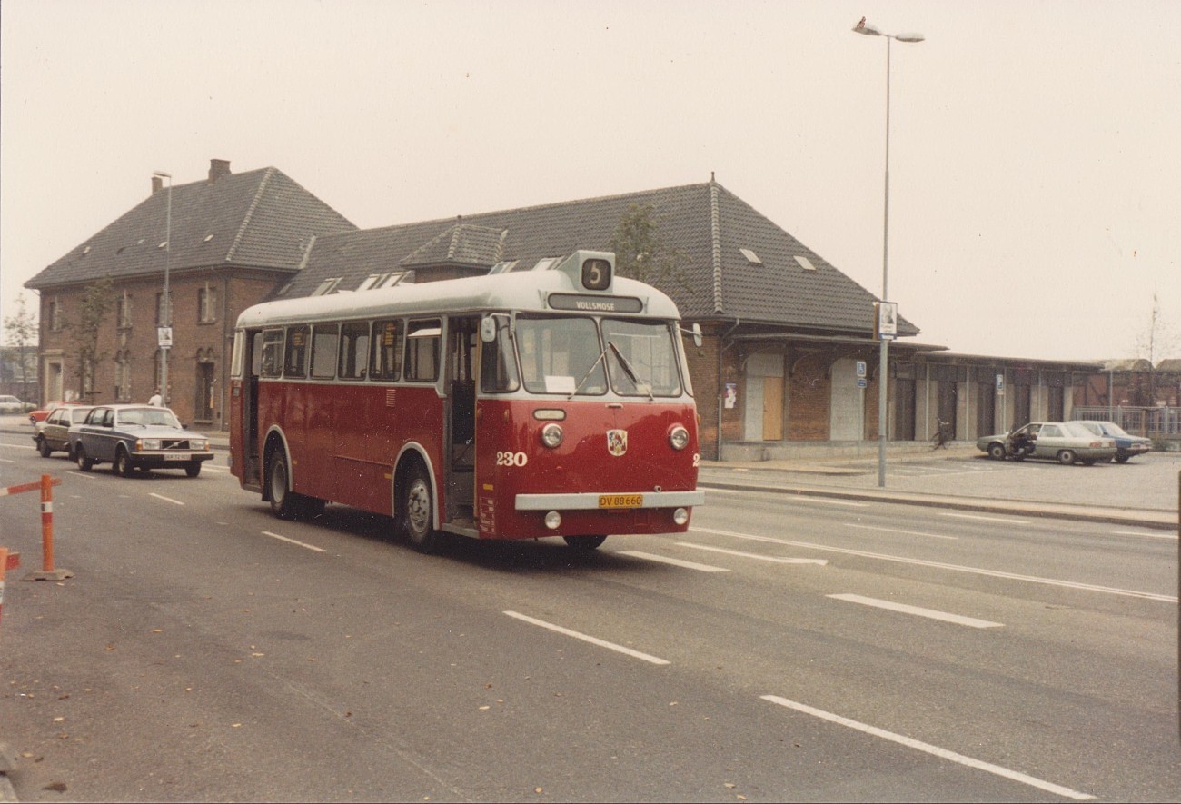 Volvo B655 / SMH #230