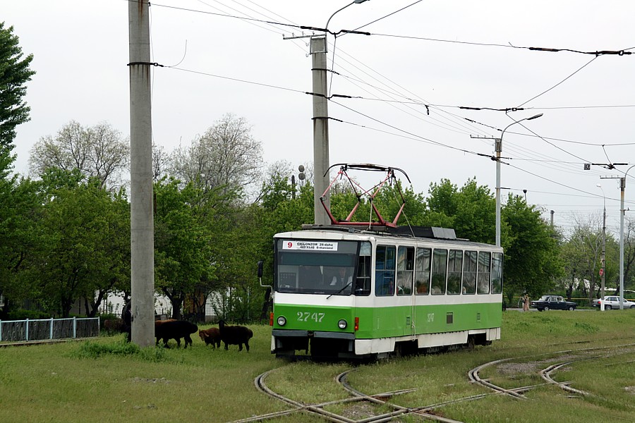 Tatra T6B5SU #2747