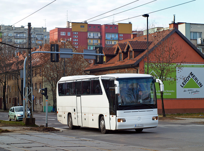 Mercedes-Benz O350-15RHD #SJZ 77HH