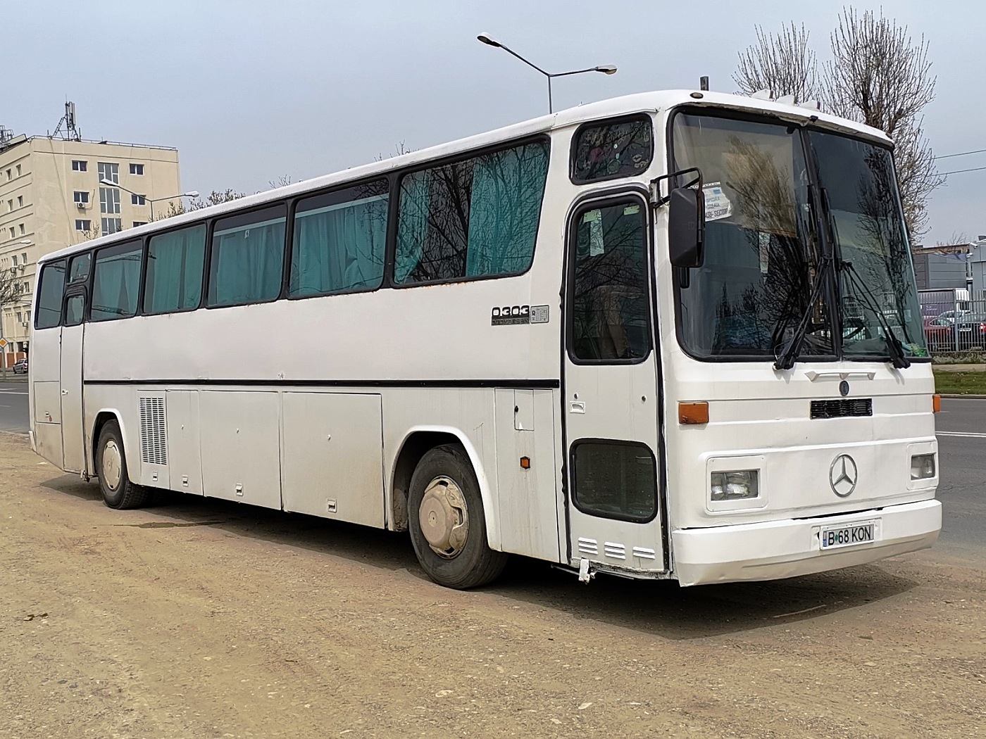 Mercedes-Benz O303 / Otomarsan #B 68 KON