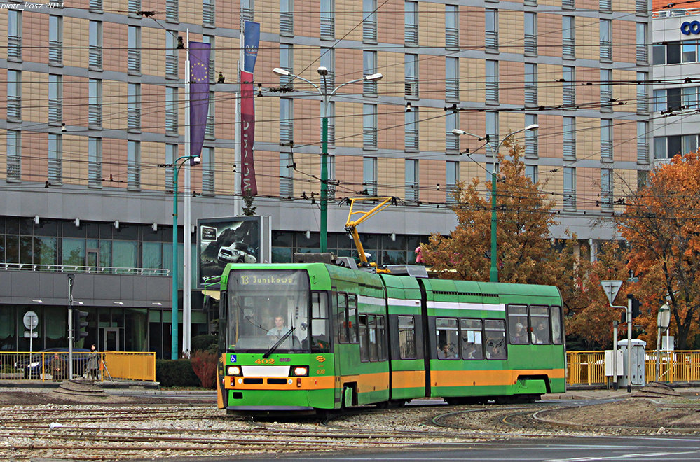 Tatra RT6N1 #402